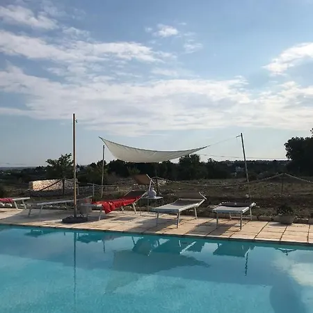 Colleprogna Trulli Charme With Pool