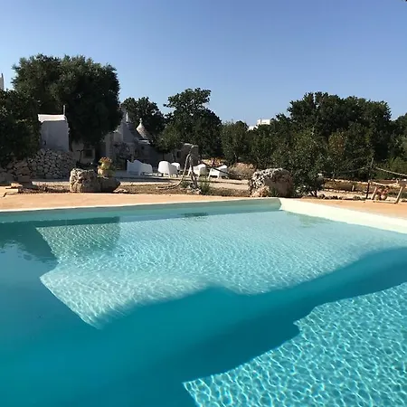 Colleprogna Trulli Charme With Pool * Ostuni